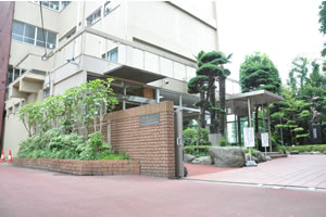 校舎外観
